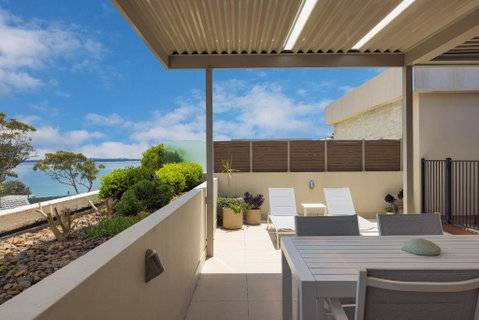 Aura 10 Shoal Bay - Tourism Hervey Bay 0