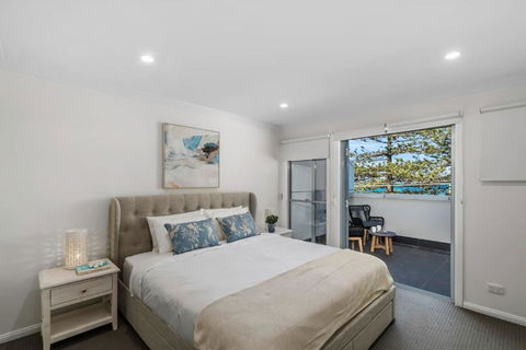 Austi Beach Escape - A Dreamy Oceanfront Haven - Tourism Hervey Bay 1