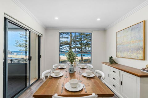 Austi Beach Escape - A Dreamy Oceanfront Haven - Tourism Hervey Bay 3