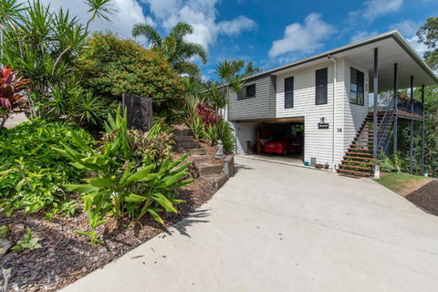 Austinmer - Cannonvale - Tourism Hervey Bay 1