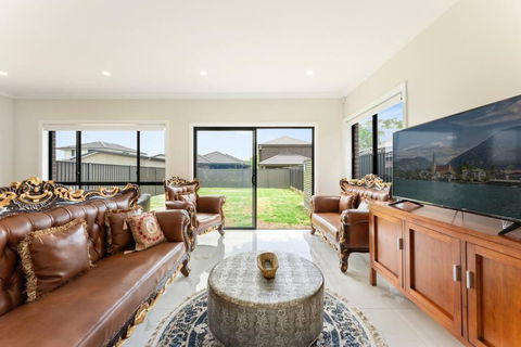 Austral Spacious Large 5 Br Home With Central AC - Tourism Hervey Bay 0
