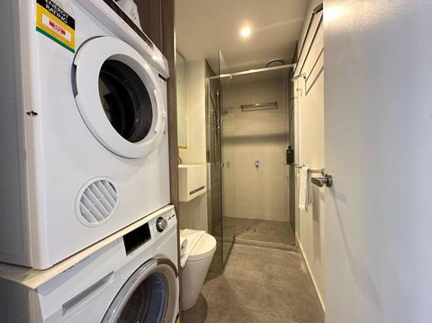 Avant CBD Cozy & Spacious 2BR Residences - Tourism Hervey Bay 1