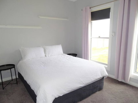 Avella House - Hervey Bay Accommodation 3