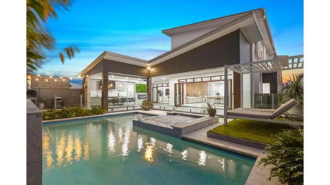 Avoca Beach Retreat - Tourism Hervey Bay 2