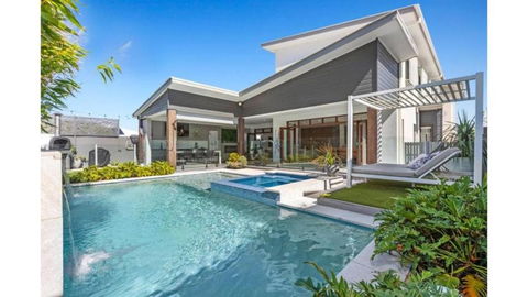 Avoca Beach Retreat - Tourism Hervey Bay 3