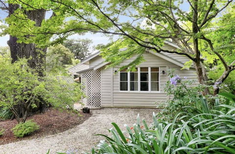Avondale Mountain Cottage - Tourism Hervey Bay 2