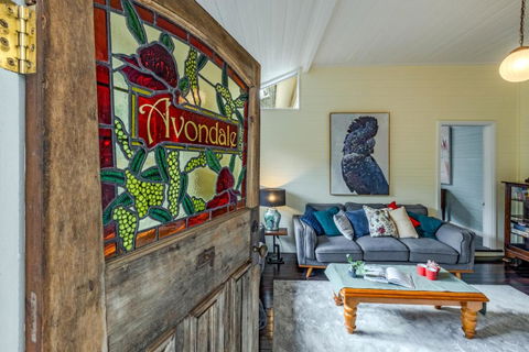 Avondale Mountain Cottage - Tourism Hervey Bay 0