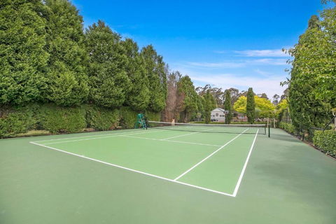 Avonlea, Bowral, Southern Highlands - Tourism Hervey Bay 3
