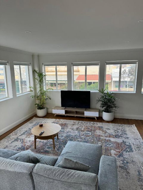 Away On Blende Studio Loft - Hervey Bay Accommodation 4