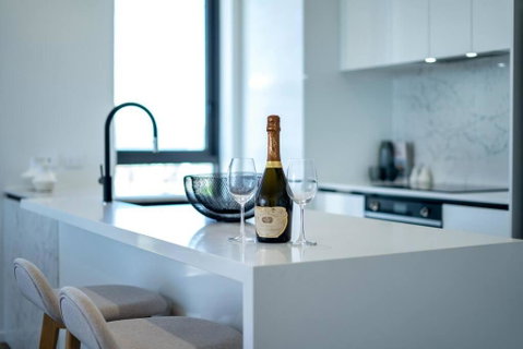 Awesome 2BR2B Mesmerizing OceanViews! - Hervey Bay Accommodation 4