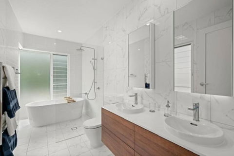 Avoca Beach Seabreeze At Saltwater - Tourism Hervey Bay 2