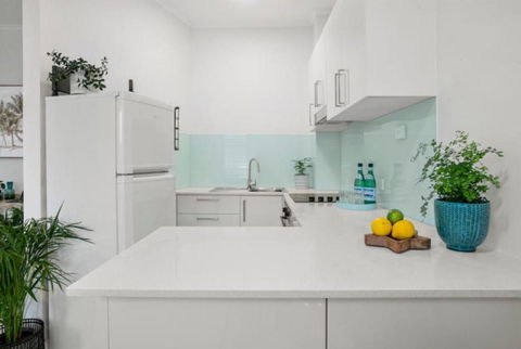Avalon Beachside Apartment - Tourism Hervey Bay 3