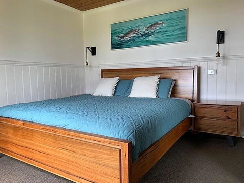 Apollo Bay Cottages- Marriners - Hervey Bay Accommodation 3