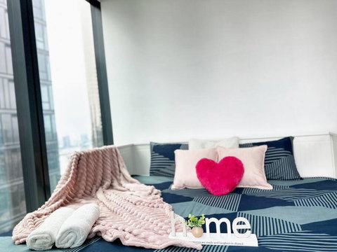 AUS 3415 - 2BR Luxurious Suite FREE PARKING Near Yarra River And Crown - Tourism Hervey Bay 3