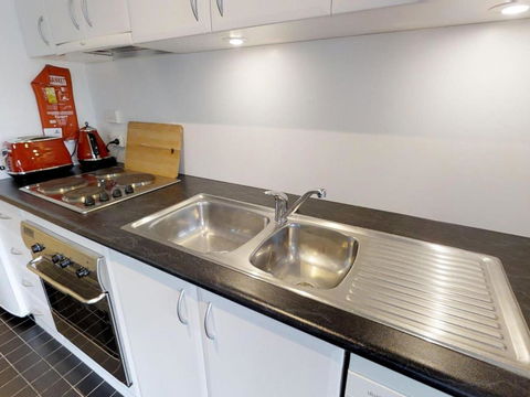 Apartment 4 - Tourism Hervey Bay 2