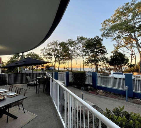 Atlantis Unit 1 - Tourism Hervey Bay 1