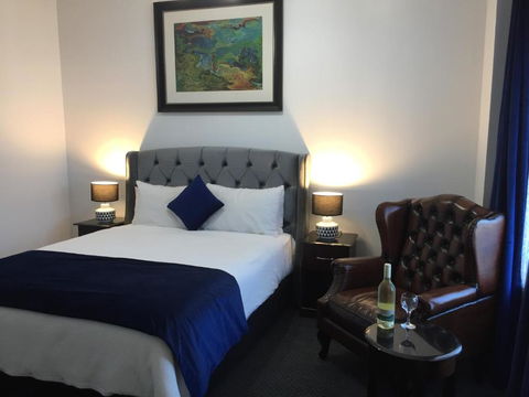 Art Hotel On York - Tourism Hervey Bay 0