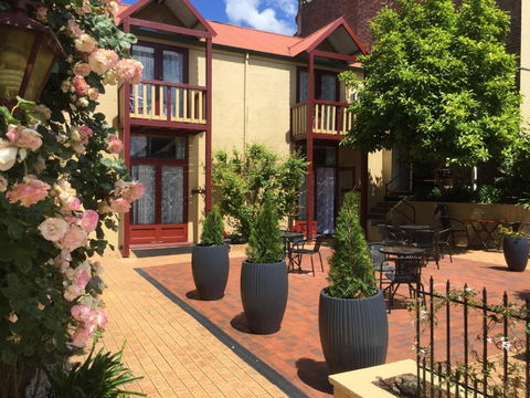 Art Hotel On York - Tourism Hervey Bay 4