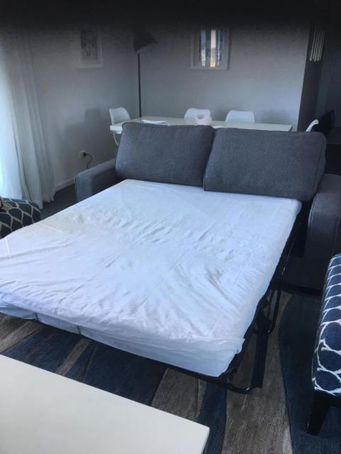 Apartment With Ocean Views - Tourism Hervey Bay 2