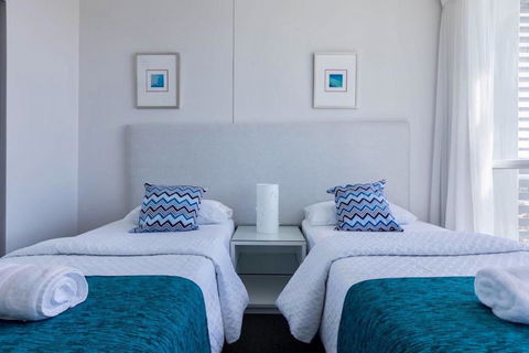 Apartment With Ocean Views - Tourism Hervey Bay 4