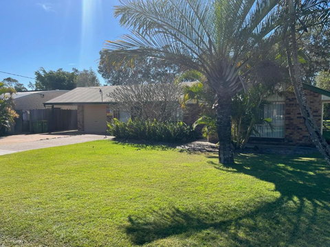 Baker Rainbow Beach - Hervey Bay Accommodation 0