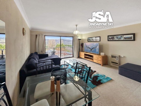 Balaton 2 - Hervey Bay Accommodation 0