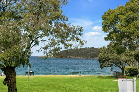 BALO1 - The Esplanade - Mosman - Hervey Bay Accommodation 0