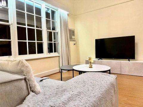 Balwyn Bliss: Your Serene Sanctuary Near Box Hill - Hervey Bay Accommodation 4