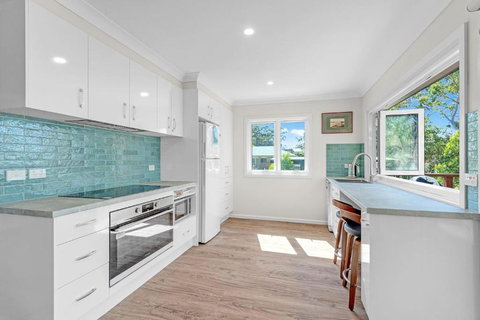 Banksia House - Hervey Bay Accommodation 1