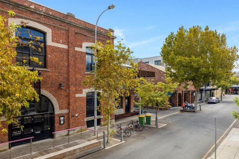 BANN2/5 - Bannister Heritage Hideaway - Hervey Bay Accommodation 2