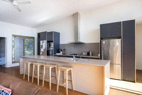 Bannister Head Brilliance - Hervey Bay Accommodation 2