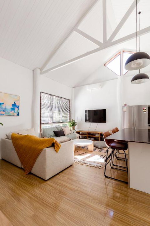 Barn Haus - Hervey Bay Accommodation 1