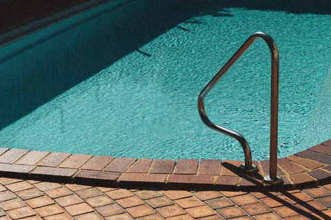 BAY PROPERTIES . Ocean Sounds - Hervey Bay Accommodation 2