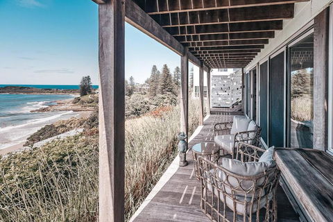 BAY PROPERTIES . Pacific Lodge Studio - Hervey Bay Accommodation 1