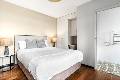 Balmain Wharf 1 Bedroom Apartments - Hervey Bay Accommodation 3