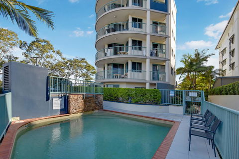 Excellsior Apartments - Hervey Bay Accommodation 1