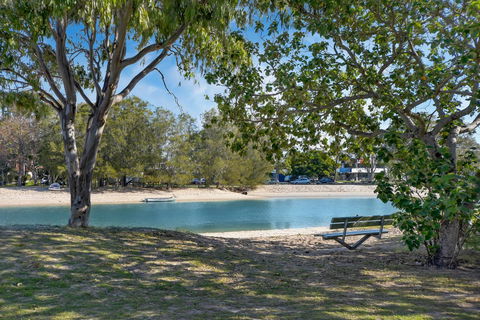 Excellsior Apartments - Hervey Bay Accommodation 34