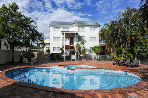 Southport Motel & Apartments - Tourism Hervey Bay 0