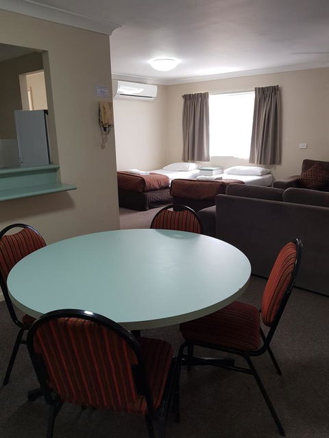 Southport Motel & Apartments - Tourism Hervey Bay 10