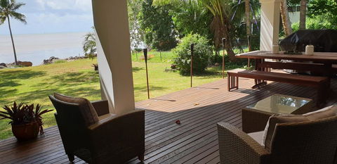 Cairns Beach House Our Oasis - Hervey Bay Accommodation 2