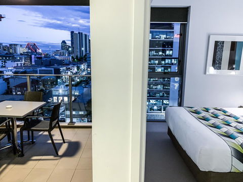 M&A Apartments - Tourism Hervey Bay 23