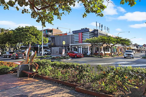 Pacific Regis Beachfront Holiday Apartments - Tourism Hervey Bay 16