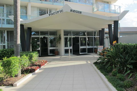 Pacific Regis Beachfront Holiday Apartments - Tourism Hervey Bay 10