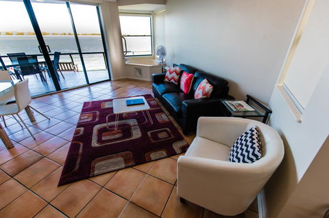 La Promenade - Hervey Bay Accommodation 32