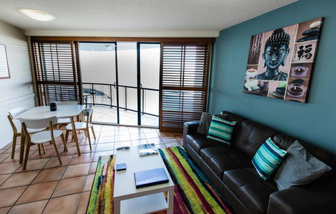 La Promenade - Hervey Bay Accommodation 25