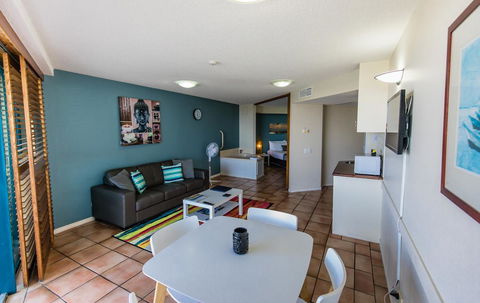 La Promenade - Hervey Bay Accommodation 23