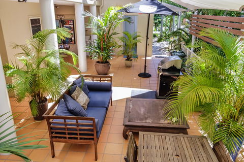 Port Douglas Apartments - Adults Only Oasis - Hervey Bay Accommodation 42