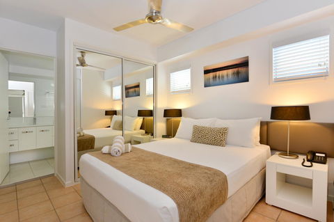 Port Douglas Apartments - Adults Only Oasis - Hervey Bay Accommodation 29