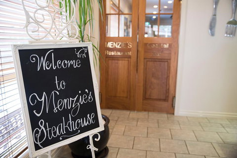 Charleville Motel - Hervey Bay Accommodation 4