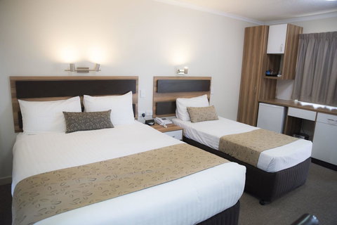 Charleville Motel - Hervey Bay Accommodation 21